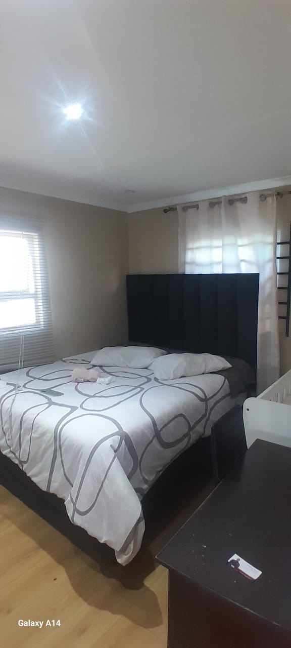 2 Bedroom Property for Sale in Mfuleni Western Cape